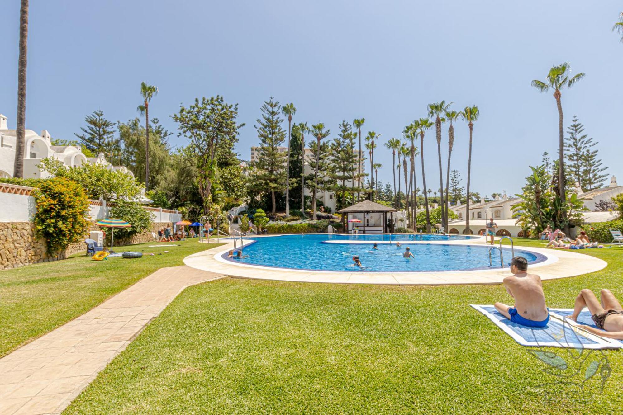 Benalgolf Lovely Apartment In Benalmadena With Sea Views, Excellent Wifi Connection, Private Backyard With Bbq Екстериор снимка